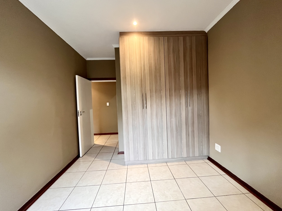 To Let 3 Bedroom Property for Rent in Westbrook KwaZulu-Natal