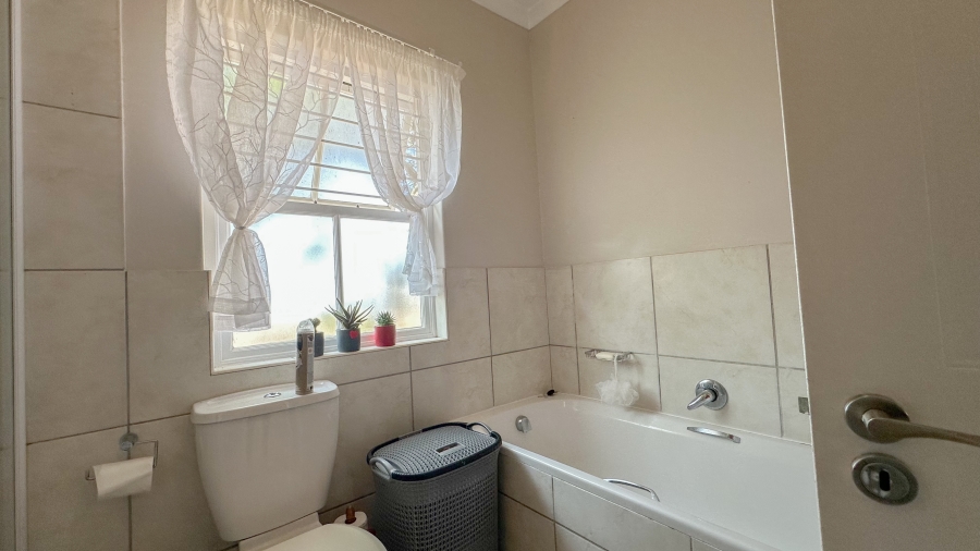 2 Bedroom Property for Sale in Ballito Central KwaZulu-Natal