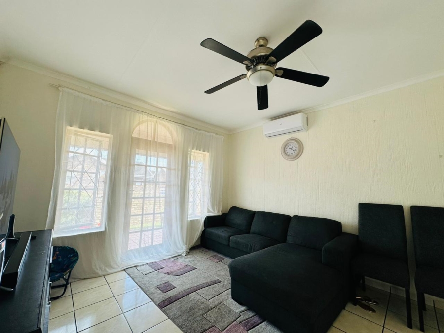 To Let 2 Bedroom Property for Rent in Arboretum KwaZulu-Natal