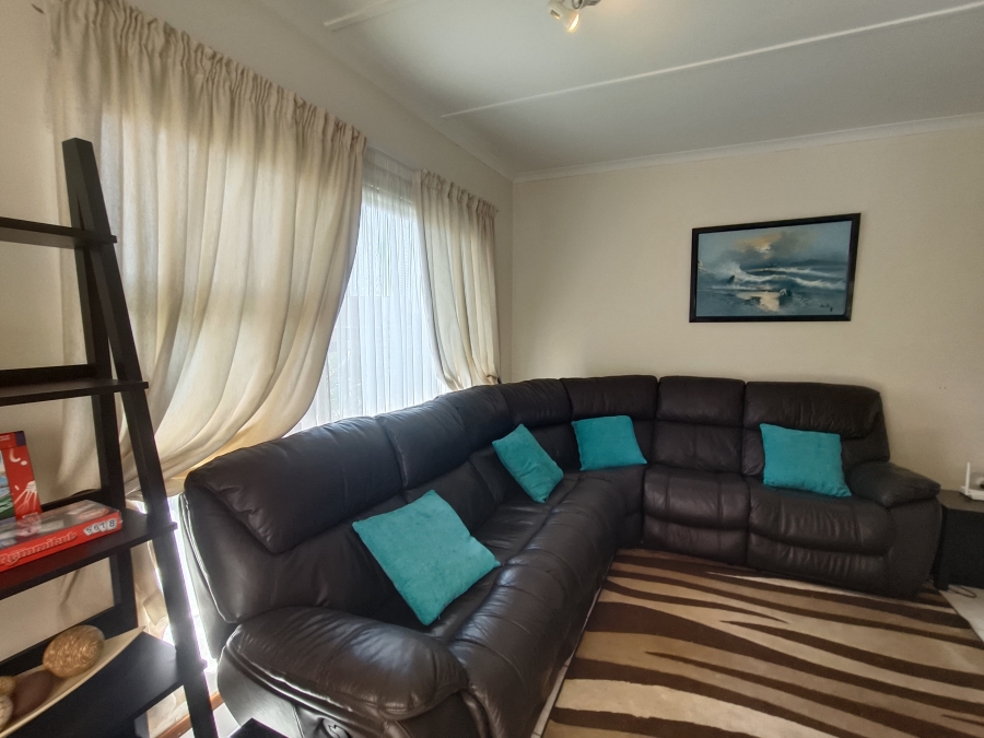 2 Bedroom Property for Sale in Shelly Beach KwaZulu-Natal