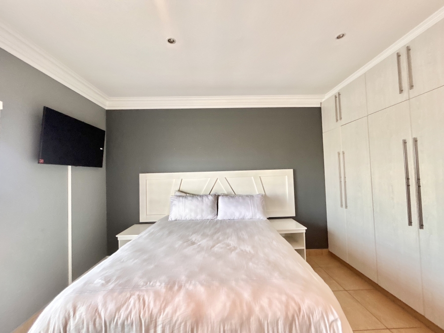 To Let 5 Bedroom Property for Rent in Ballito Central KwaZulu-Natal