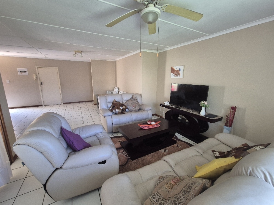 3 Bedroom Property for Sale in Manaba Beach KwaZulu-Natal