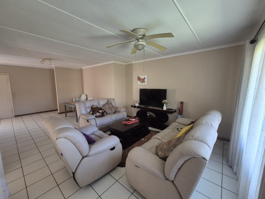 3 Bedroom Property for Sale in Manaba Beach KwaZulu-Natal