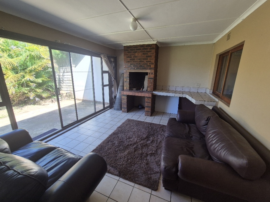 3 Bedroom Property for Sale in Manaba Beach KwaZulu-Natal