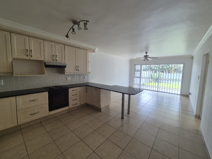 To Let 3 Bedroom Property for Rent in St Michaels On Sea KwaZulu-Natal