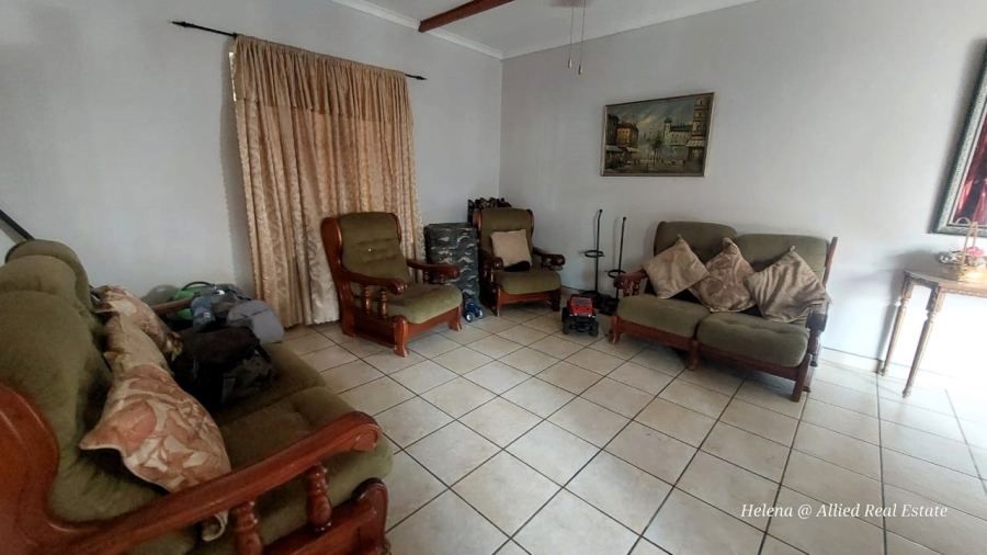 4 Bedroom Property for Sale in Huttenheights KwaZulu-Natal