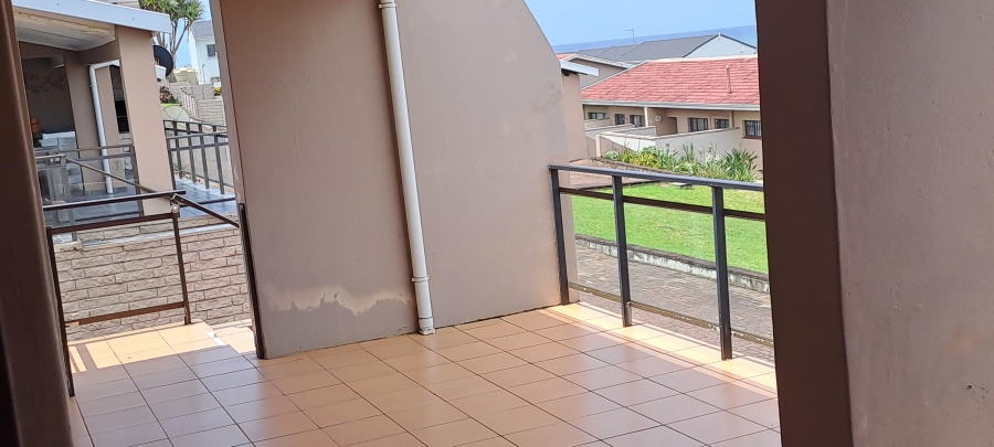 2 Bedroom Property for Sale in Uvongo KwaZulu-Natal