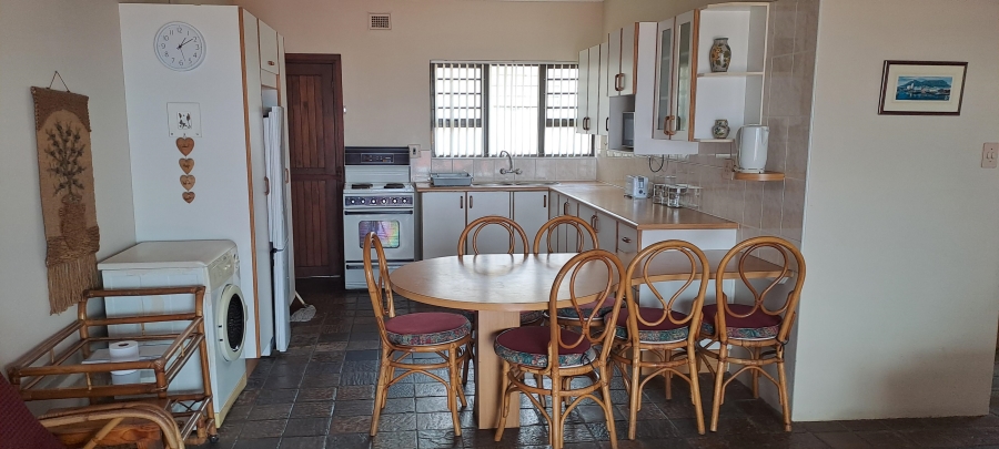 2 Bedroom Property for Sale in Uvongo KwaZulu-Natal