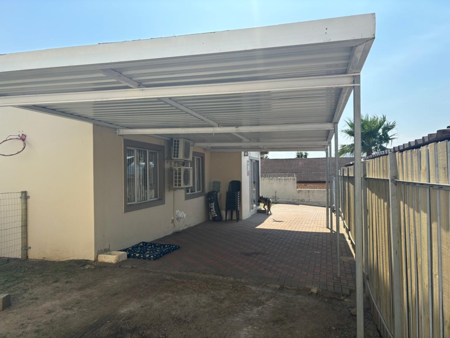 3 Bedroom Property for Sale in Sunford KwaZulu-Natal