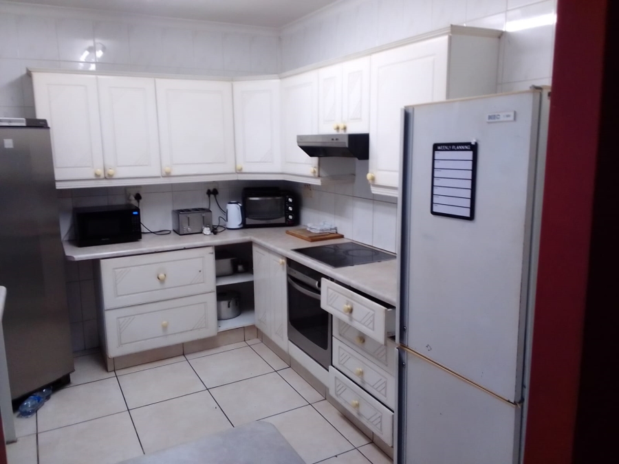 10 Bedroom Property for Sale in Moseley Park KwaZulu-Natal