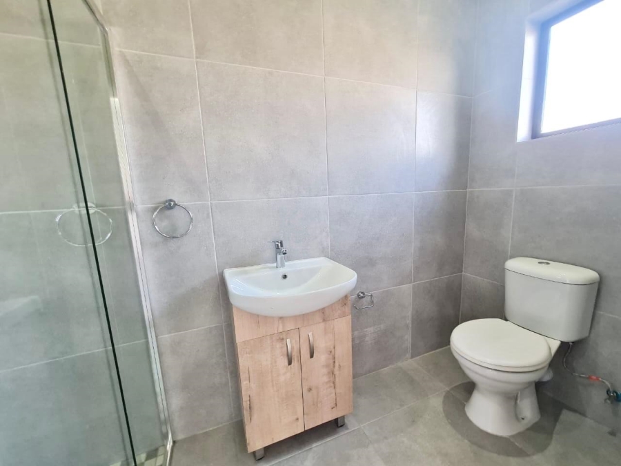 To Let 3 Bedroom Property for Rent in Palm Lakes Estate KwaZulu-Natal