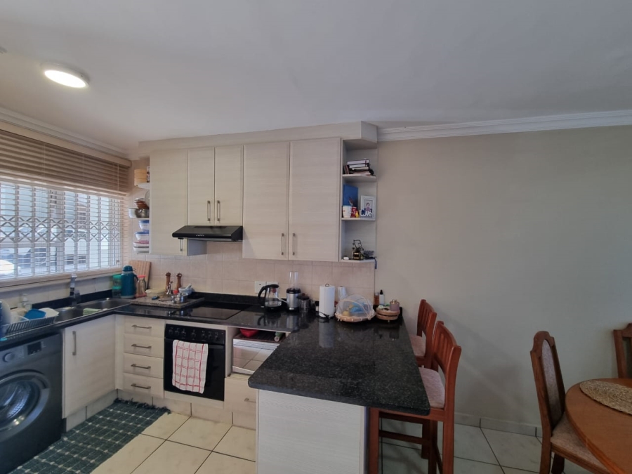 2 Bedroom Property for Sale in Margate KwaZulu-Natal