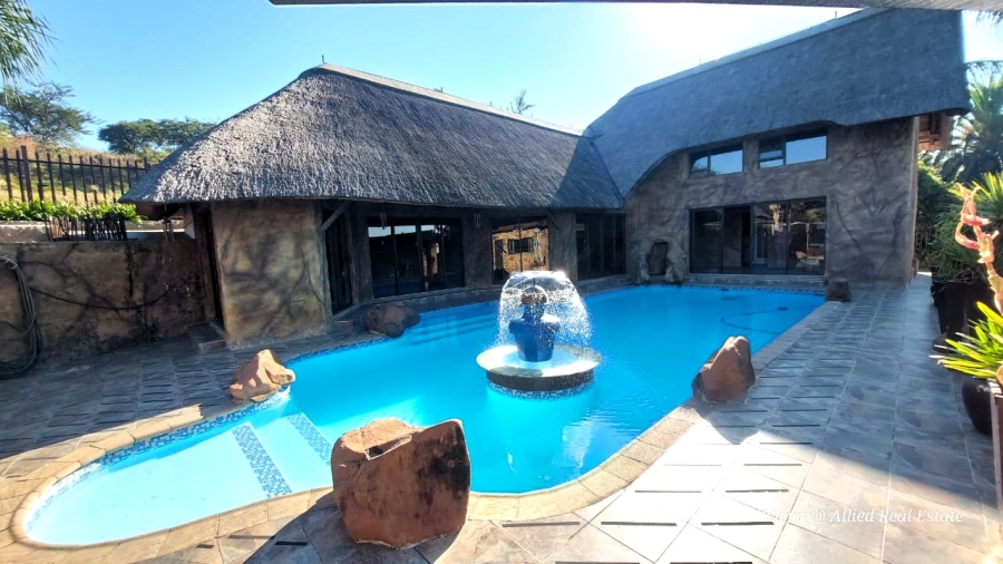 4 Bedroom Property for Sale in Signal Hill KwaZulu-Natal