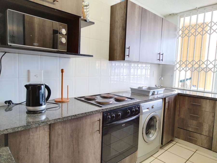 2 Bedroom Property for Sale in Uvongo KwaZulu-Natal