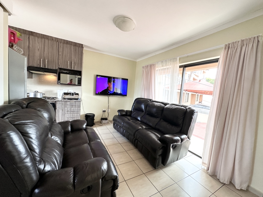 2 Bedroom Property for Sale in Margate KwaZulu-Natal