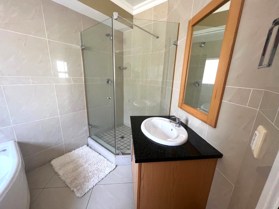 3 Bedroom Property for Sale in Margate KwaZulu-Natal