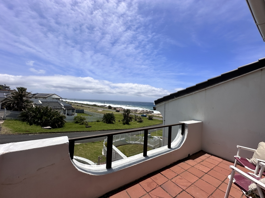 2 Bedroom Property for Sale in Manaba Beach KwaZulu-Natal