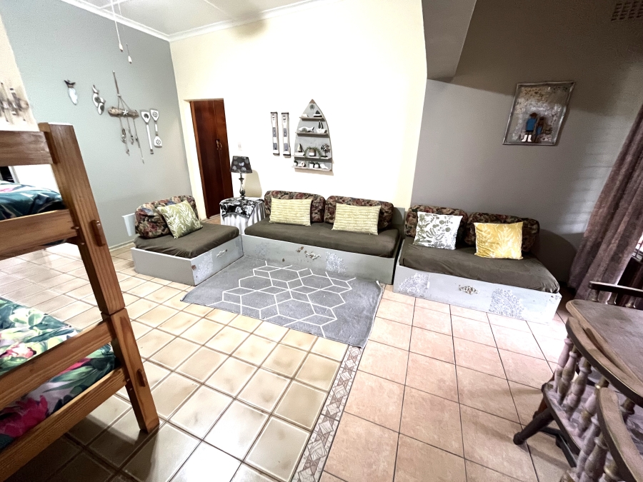 1 Bedroom Property for Sale in Anerley KwaZulu-Natal