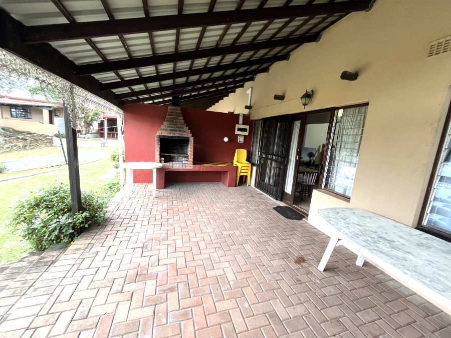 1 Bedroom Property for Sale in Anerley KwaZulu-Natal