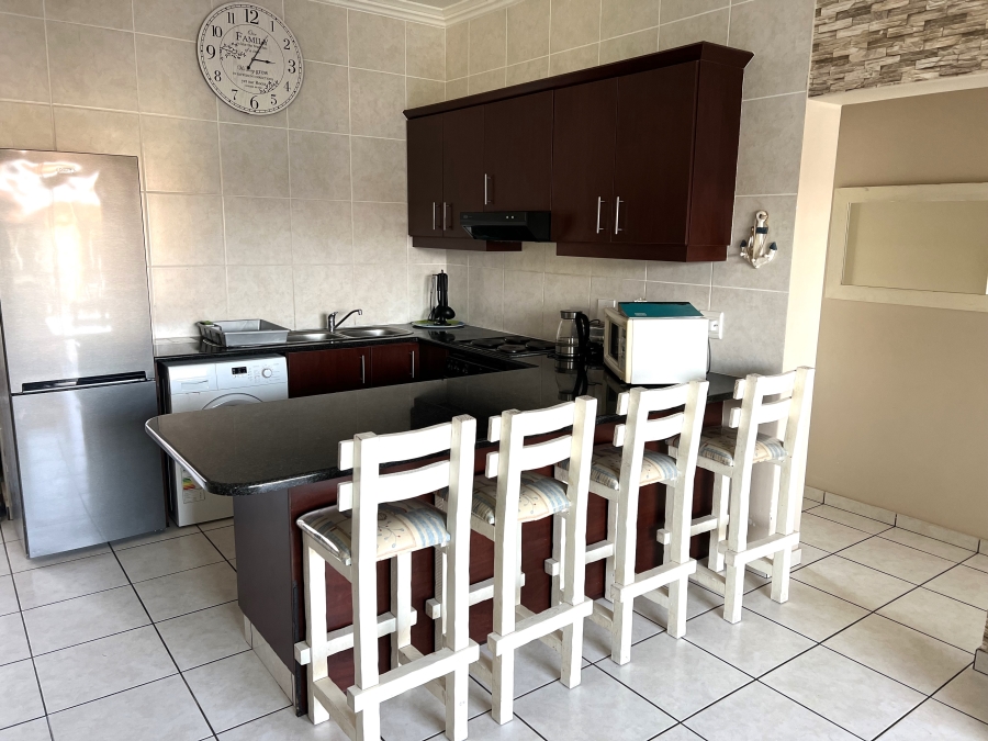 2 Bedroom Property for Sale in Uvongo Beach KwaZulu-Natal