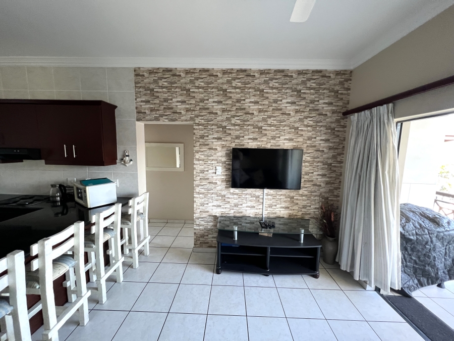 2 Bedroom Property for Sale in Uvongo Beach KwaZulu-Natal