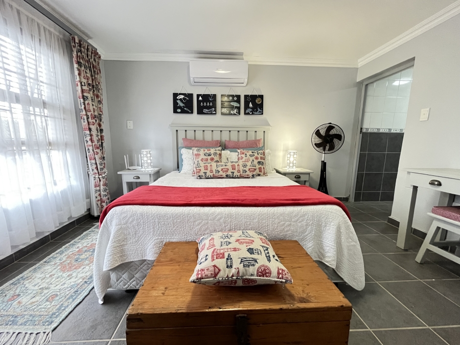 6 Bedroom Property for Sale in Trafalgar KwaZulu-Natal