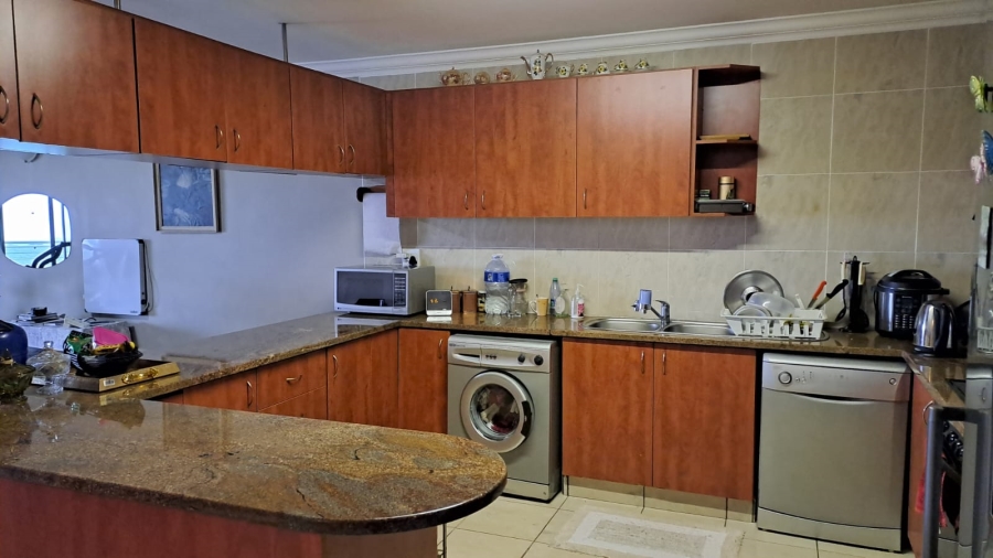 2 Bedroom Property for Sale in Morningside KwaZulu-Natal