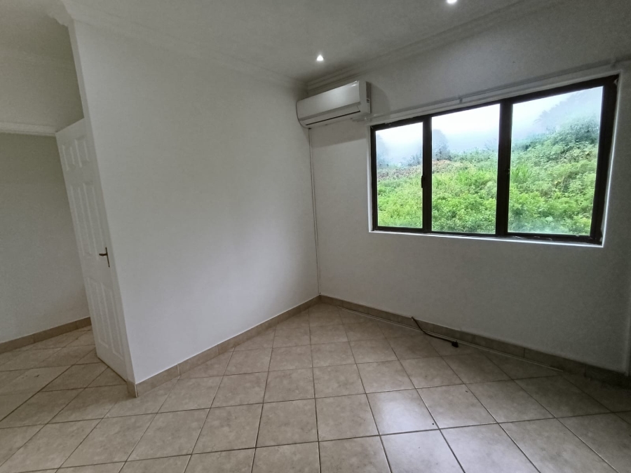 To Let 3 Bedroom Property for Rent in Blythedale KwaZulu-Natal