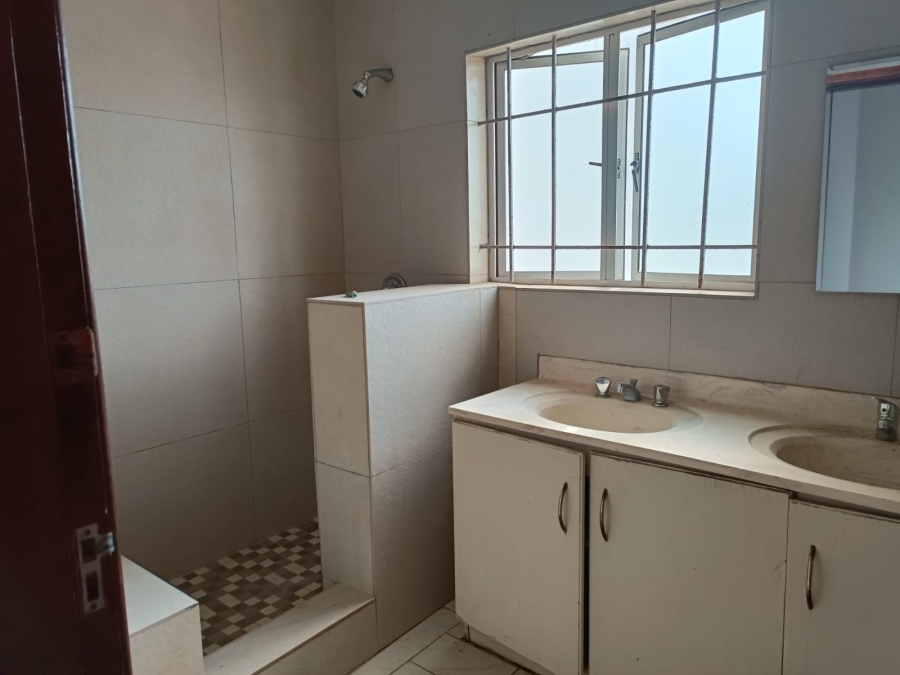 To Let 2 Bedroom Property for Rent in La Mercy KwaZulu-Natal