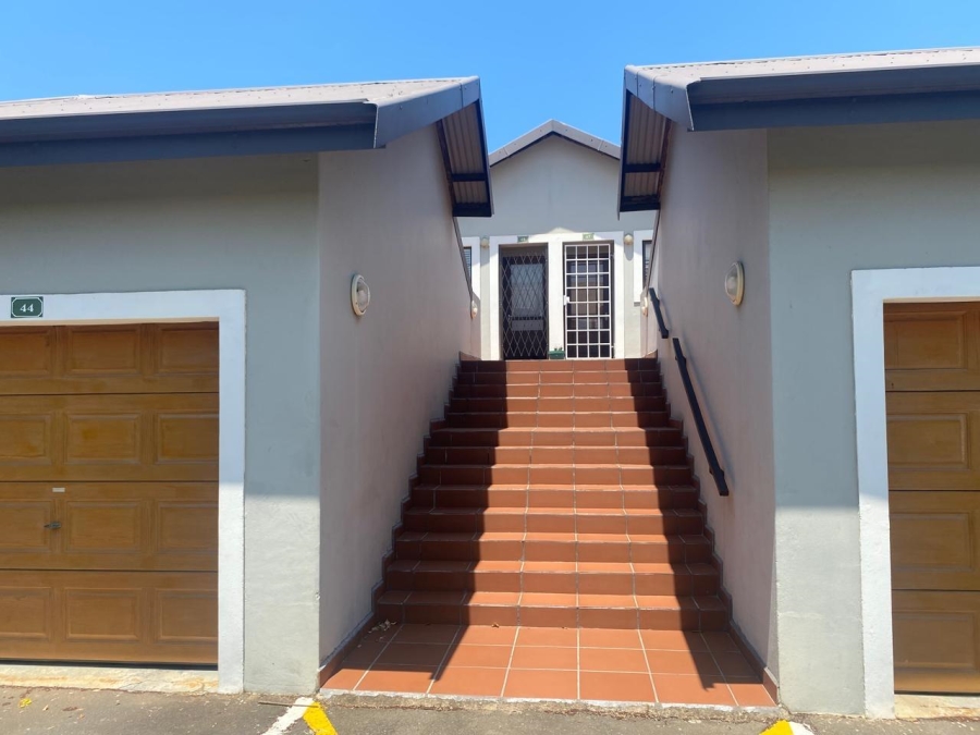 3 Bedroom Property for Sale in Wakenshaw Estate KwaZulu-Natal