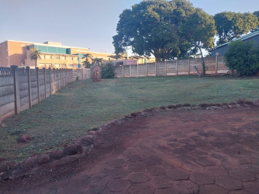 To Let 1 Bedroom Property for Rent in Empangeni Central KwaZulu-Natal