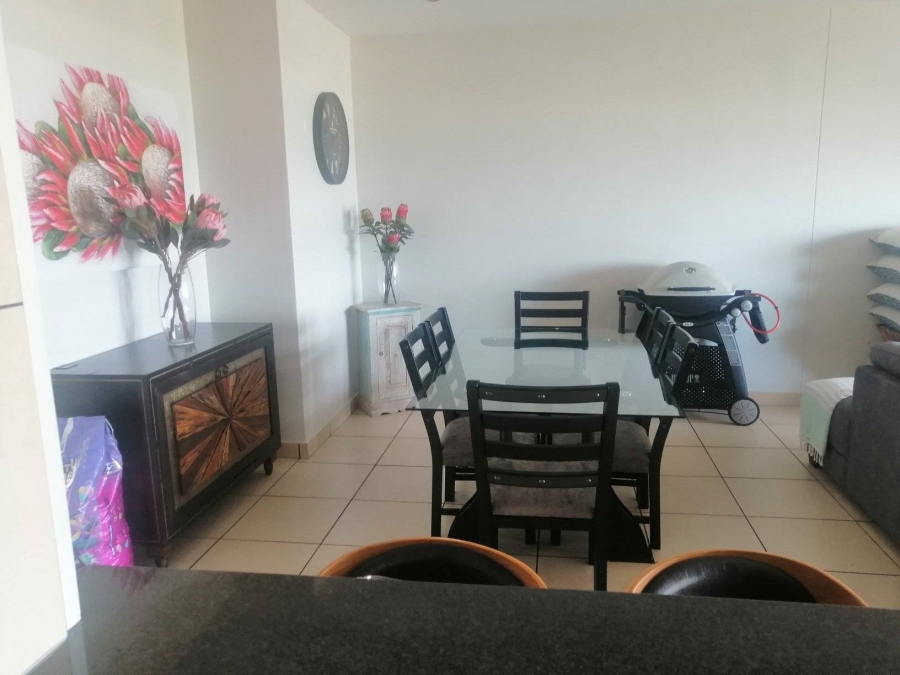 To Let 4 Bedroom Property for Rent in Margate KwaZulu-Natal