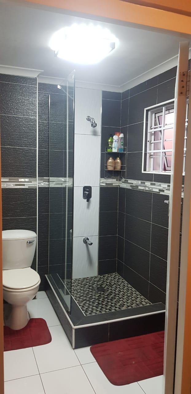 2 Bedroom Property for Sale in Glenwood KwaZulu-Natal