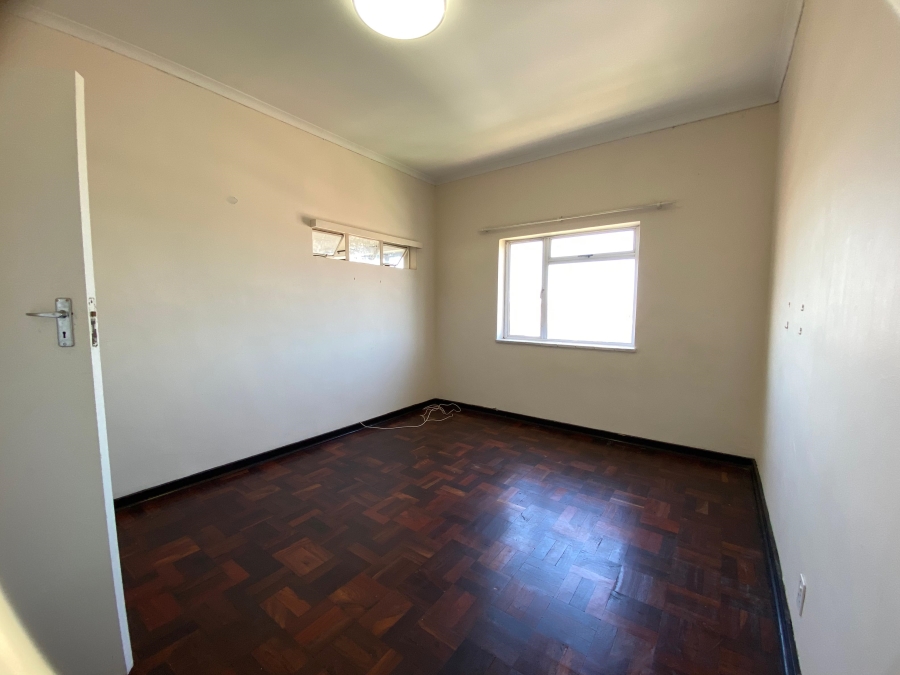 2 Bedroom Property for Sale in Glenwood KwaZulu-Natal