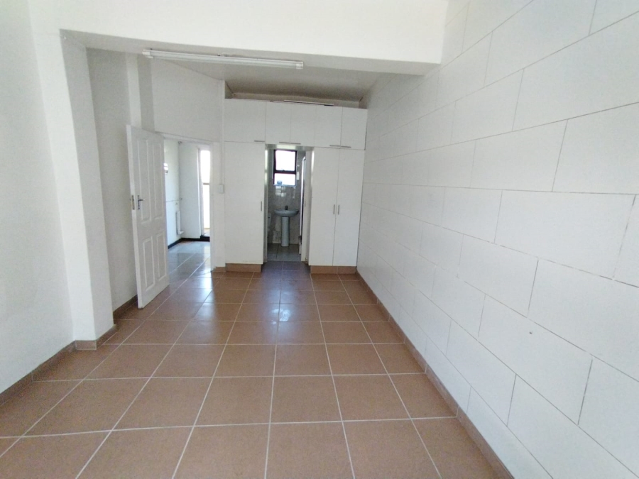 To Let 3 Bedroom Property for Rent in La Mercy KwaZulu-Natal