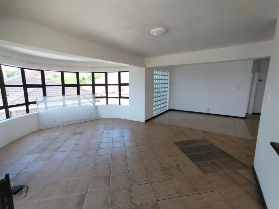 To Let 3 Bedroom Property for Rent in La Mercy KwaZulu-Natal