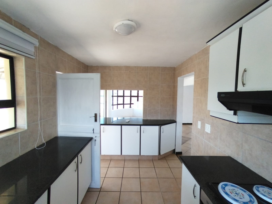 To Let 3 Bedroom Property for Rent in La Mercy KwaZulu-Natal