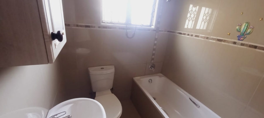 To Let 3 Bedroom Property for Rent in Winklespruit KwaZulu-Natal