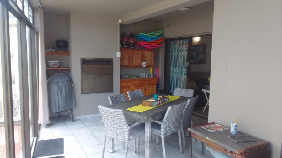 2 Bedroom Property for Sale in Margate KwaZulu-Natal