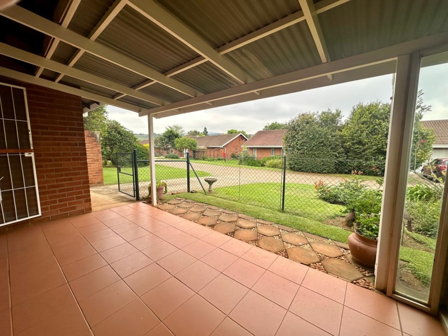 2 Bedroom Property for Sale in Amberglen KwaZulu-Natal