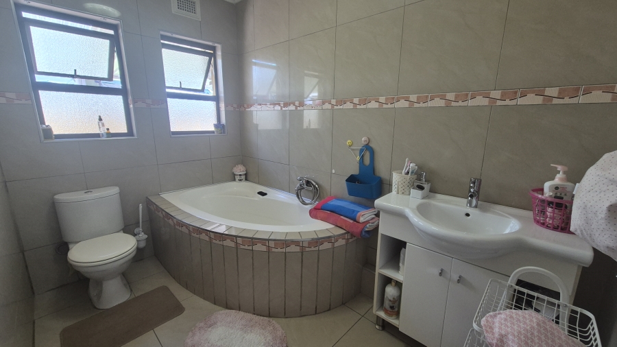 4 Bedroom Property for Sale in Merrivale KwaZulu-Natal