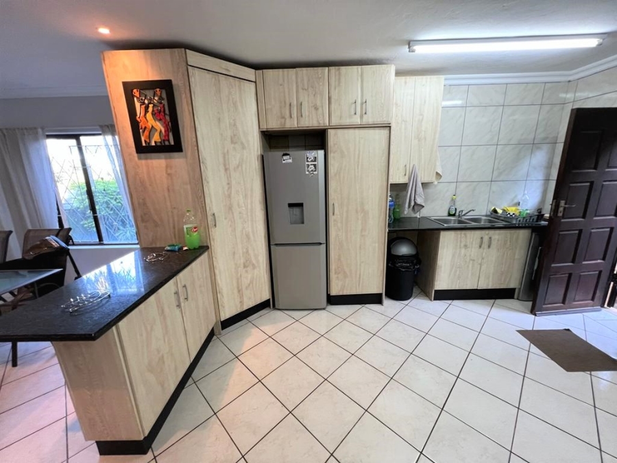 3 Bedroom Property for Sale in Marina Beach KwaZulu-Natal