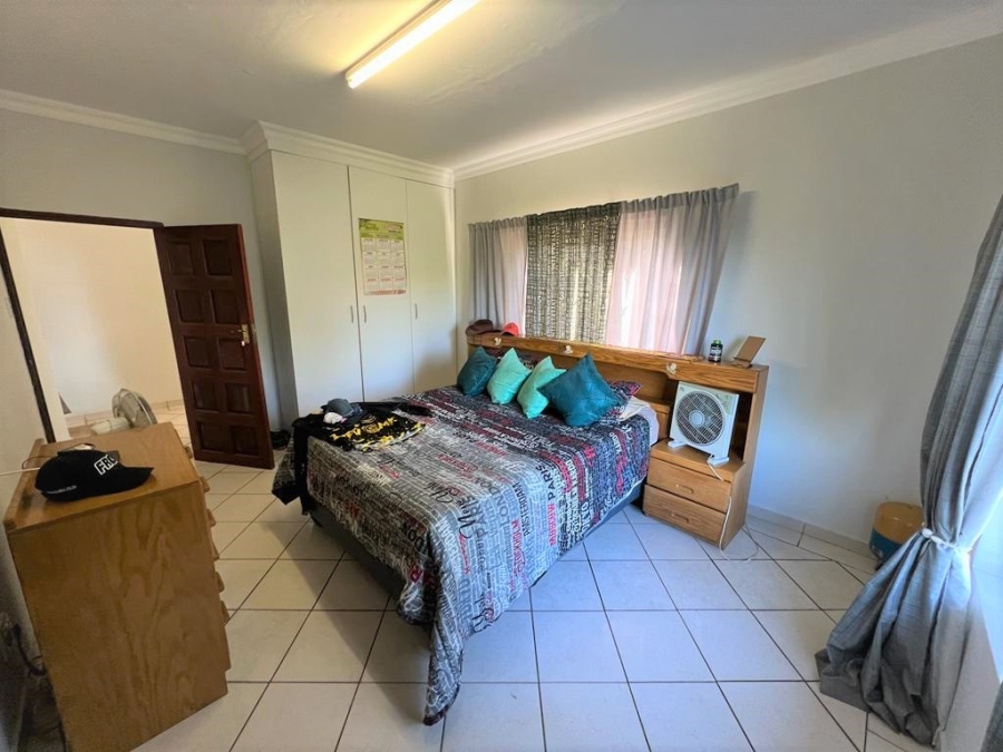 3 Bedroom Property for Sale in Marina Beach KwaZulu-Natal