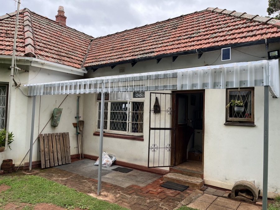 3 Bedroom Property for Sale in Umtentweni KwaZulu-Natal