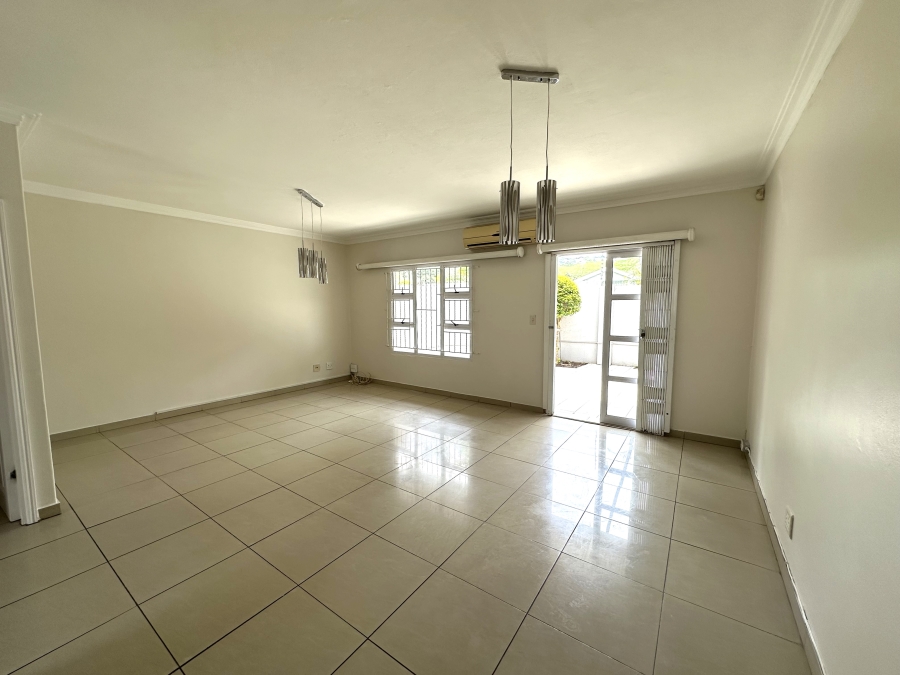 3 Bedroom Property for Sale in Sunningdale KwaZulu-Natal