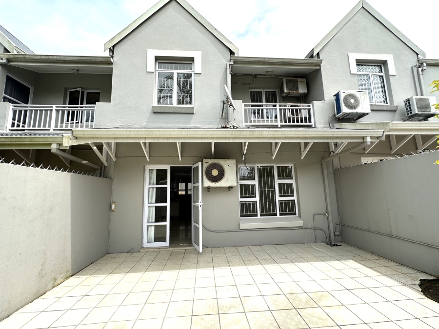 3 Bedroom Property for Sale in Sunningdale KwaZulu-Natal