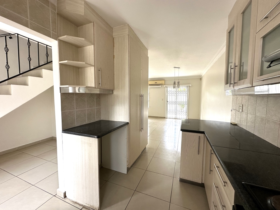 3 Bedroom Property for Sale in Sunningdale KwaZulu-Natal