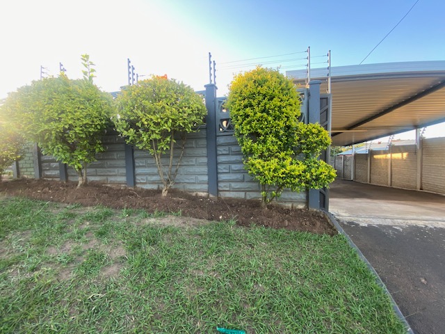 2 Bedroom Property for Sale in Umhlathuze KwaZulu-Natal