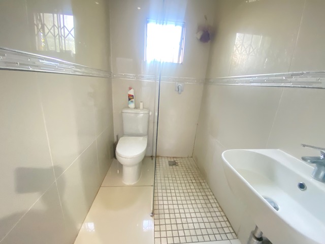 2 Bedroom Property for Sale in Umhlathuze KwaZulu-Natal