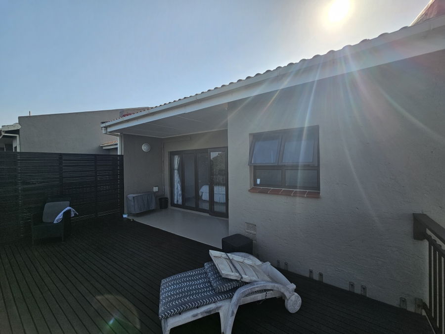 To Let 3 Bedroom Property for Rent in Westbrook KwaZulu-Natal